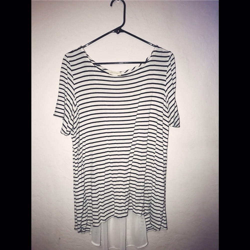 Black and White Stripe Short Sleeve Blouse